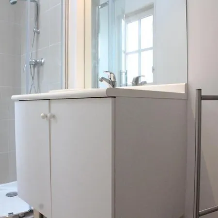 Apartamento Centre Ville 20 *