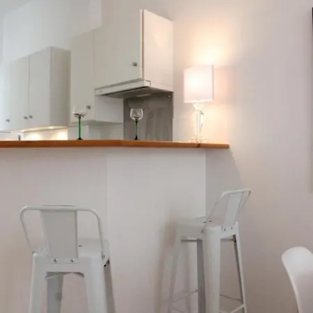 Apartamento Centre Ville 20 *